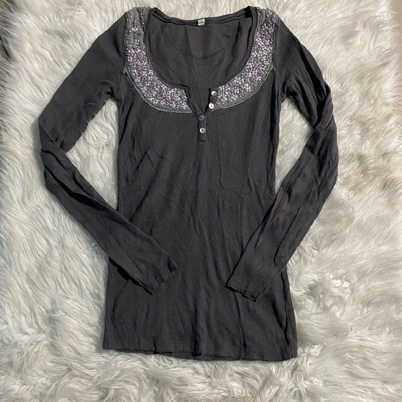 Free People Tops - Free people sleeve long henley